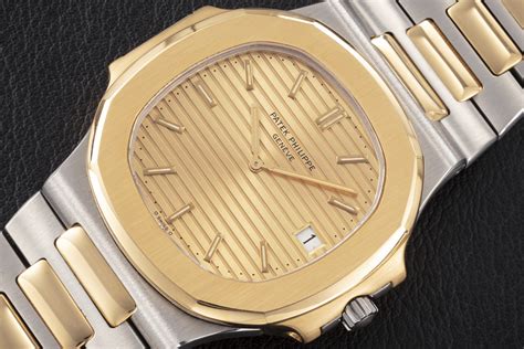 patek philippe nautilus jumbo ref 3700 011|patek philippe nautilus quartz.